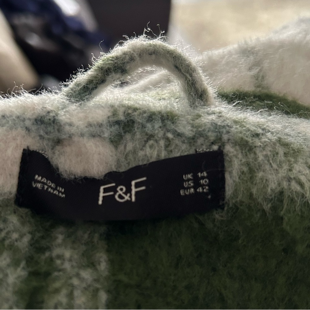 F&F shacket - Picture 3 of 3